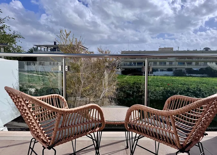 King's Park Unit 2 - Elevated Coastal 1br Διαμέρισμα Πάφος