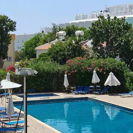 King's Park Unit 2 - Elevated Coastal 1br * Paphos