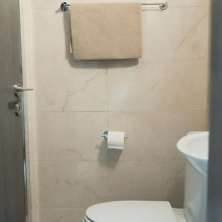 King's Park Unit 2 - Elevated Coastal 1br * Paphos