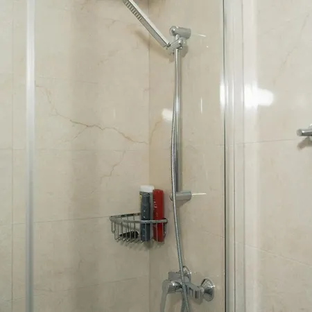 King's Park Unit 2 - Elevated Coastal 1br Apartment Paphos